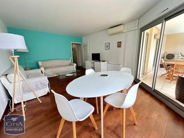 Appartement à louer 3 pièces 56.2m²