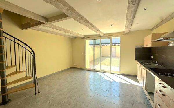 Maison à vendre    3 pièces •  Saint-Martin-de-Crau