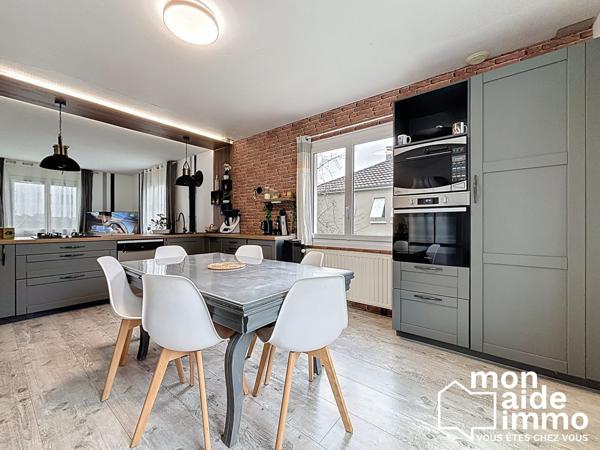 PROCHE CENTRE VILLE , 4 CHAMBRES