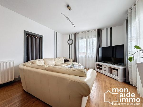 PROCHE CENTRE VILLE , 4 CHAMBRES