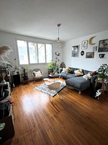 Appartement Nantes 4 pièce(s) 75.3 m2,  
Nantes 44100