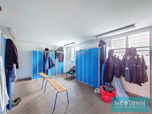 Local d'activité Saint Mitre Les Remparts