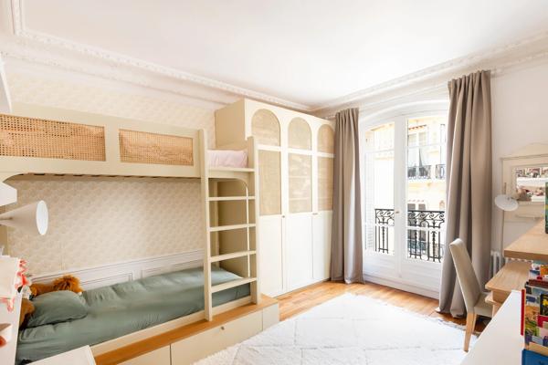 Appartement Paris 16 e - LA MUETTE