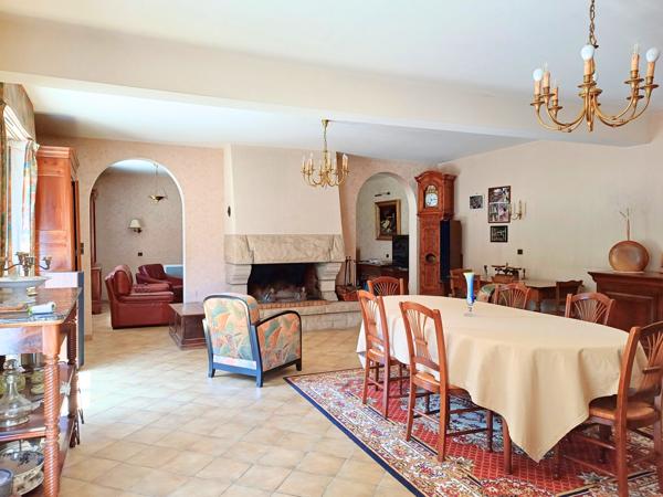 Maison 7 pièces - 250 m² Bien prestige