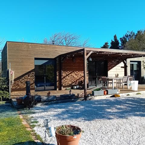 Ensemble meublés de 2 habitations sur 2000 m². Fanjeaux (11270)