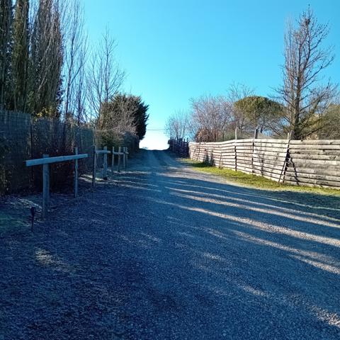 Ensemble meublés de 2 habitations sur 2000 m². Fanjeaux (11270)