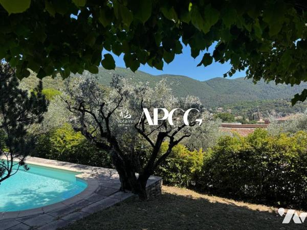 VILLA VUE SPLENDIDE AVEC PISCINE GARAGE CAVE ET TERRAIN NYONS 