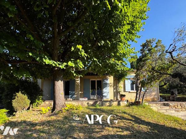 VILLA VUE SPLENDIDE AVEC PISCINE GARAGE CAVE ET TERRAIN NYONS 