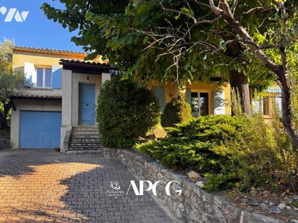 VILLA VUE SPLENDIDE AVEC PISCINE GARAGE CAVE ET TERRAIN NYONS 