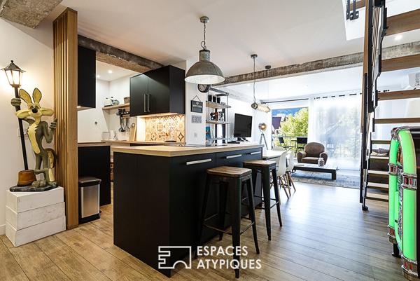 Spacieux duplex entièrement rénové en coeur de ville