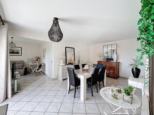 Appartement 85 m² - Parc Perotaux, proche gare et centre ville