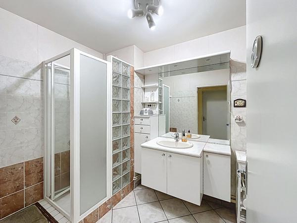 Appartement 85 m² - Parc Perotaux, proche gare et centre ville