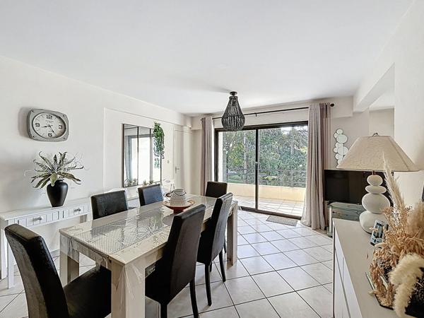 Appartement 85 m² - Parc Perotaux, proche gare et centre ville