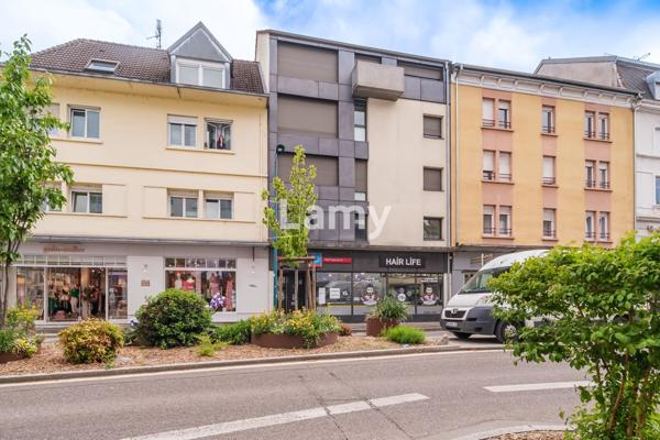 Rare - immeuble mixte monopropriété 5 307 €/mois saint-louis