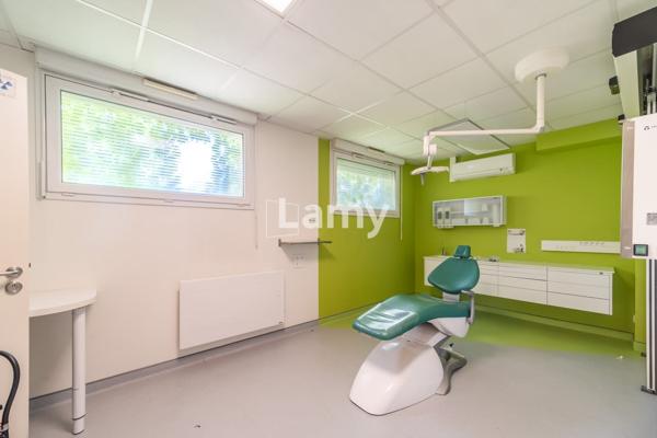 Rare - immeuble mixte monopropriété 5 307 €/mois saint-louis