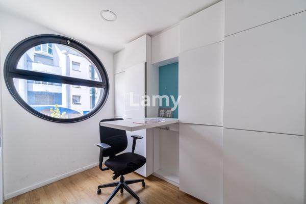 Rare - immeuble mixte monopropriété 5 307 €/mois saint-louis