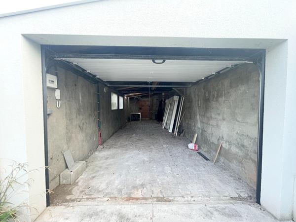 LORMONT - Maison 4 pièces 94 m2 - Non mitoyenne - Grand garage - Dépendance