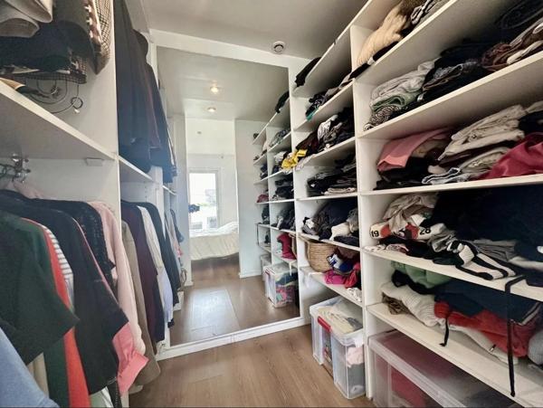 Vente                                                      Maison
                        
                     4 pièces                      123 m2                     à Alfortville