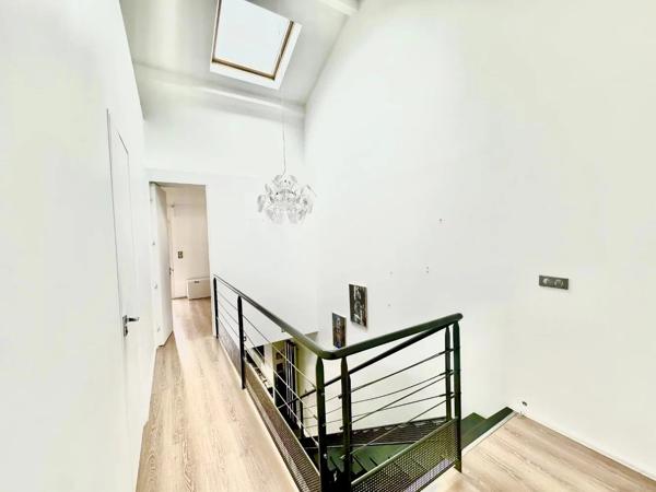 Vente                                                      Maison
                        
                     4 pièces                      123 m2                     à Alfortville