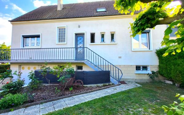 Maison à vendre    6 pièces •  Compiègne