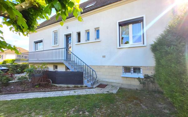 Maison à vendre    6 pièces •  Compiègne