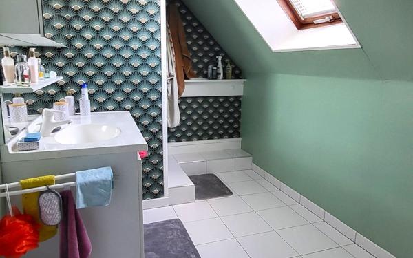 Maison à vendre    6 pièces •  Compiègne