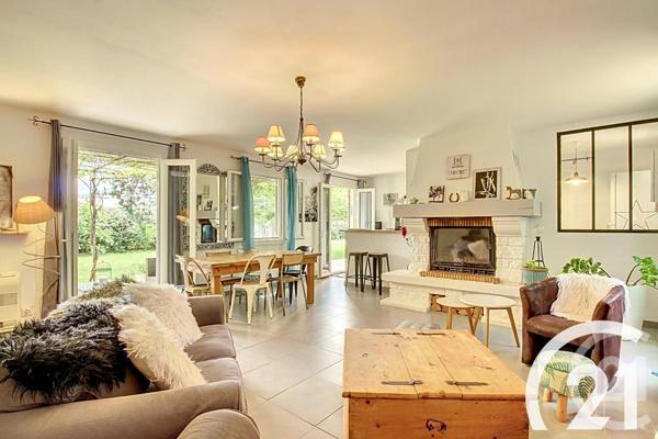 Maison à vendre  5 pièces - 94,74 m2 CHEVAL BLANC - 84