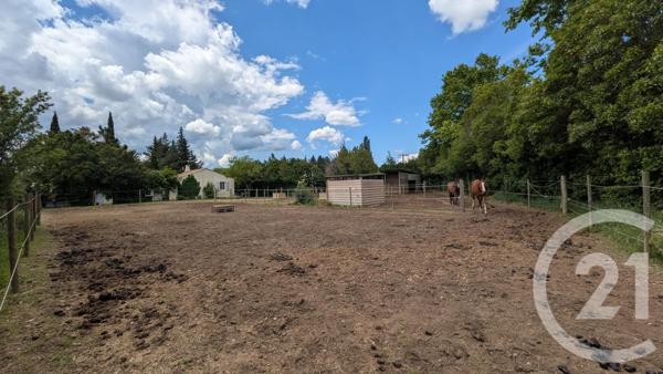 Maison à vendre  5 pièces - 94,74 m2 CHEVAL BLANC - 84