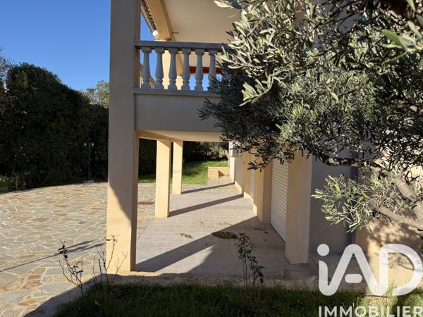 Maison à vendre 4 pièces 123 m² Salon-de-Provence