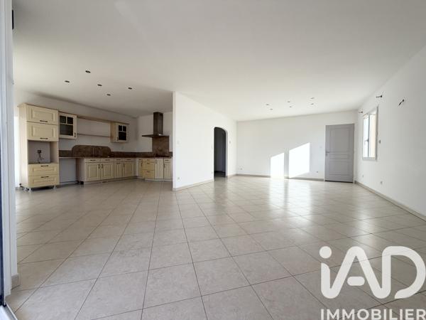 Maison à vendre 4 pièces 123 m² Salon-de-Provence