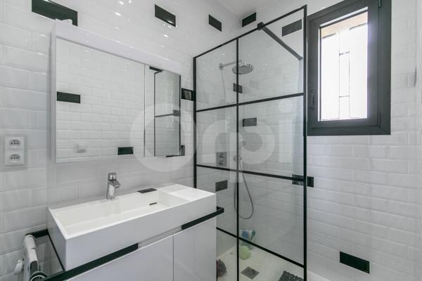 Maison à vendre    7 pièces • 300 m2 Chennevières-sur-Marne