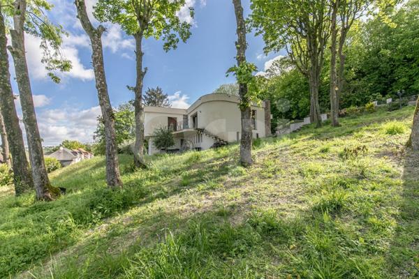 Maison à vendre    7 pièces • 300 m2 Chennevières-sur-Marne