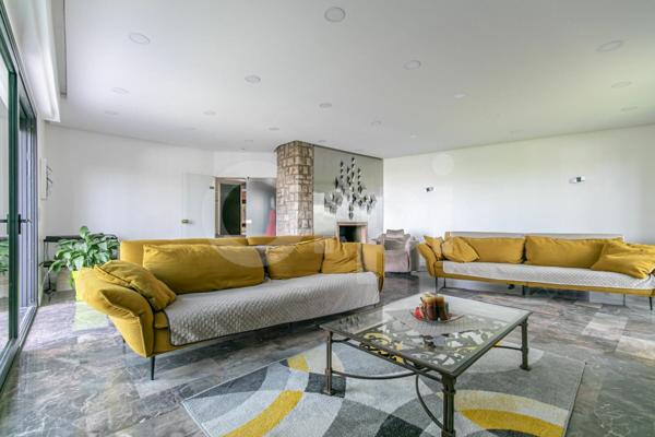 Maison à vendre    7 pièces • 300 m2 Chennevières-sur-Marne