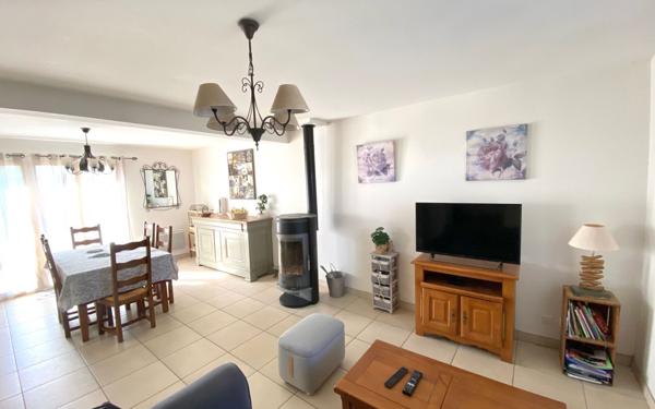 Maison à vendre    6 pièces •  Guerville