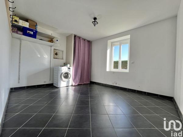 Maison 8 pièces de 161 m² à Créances (50710)