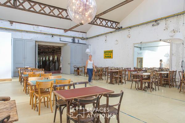 Espace polyvalent dans une ancienne manufacture en bord de Sorgue