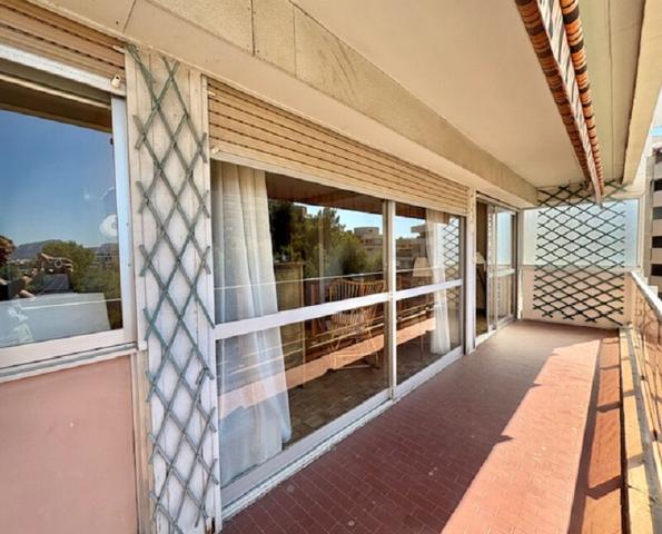 Appartement Marseille 5 pièce(s) 103 m² LE CORINTHE proche Castellane Parking en sus