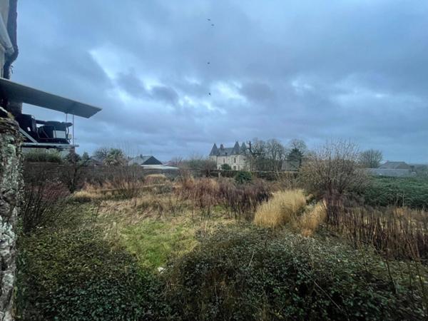 Immeuble à Saint Denis de Gastines