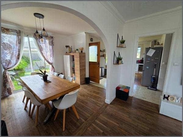 Maison à POMMERIT-JAUDY, 22450 - 6 pièces 110m²