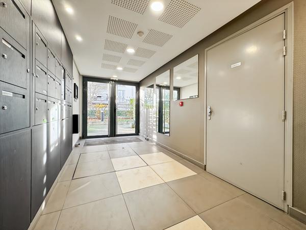 Appartement Rosny Sous Bois 3 pièce avec jardin