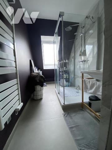 A VENDRE APPARTEMENT T4 AVEC TERRASSE GARAGE PARKING ET CAVE