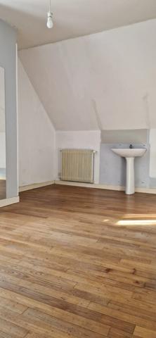 Maison à vendre PLOUMAGOAR (22)