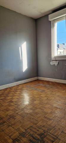 Maison à vendre PLOUMAGOAR (22)