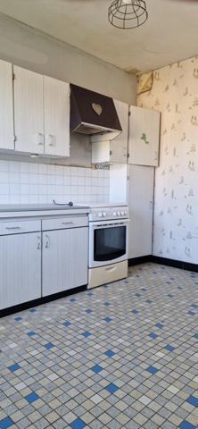 Maison à vendre PLOUMAGOAR (22)