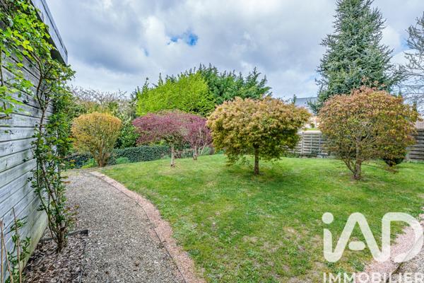 Maison à vendre 9 pièces 455 m² Saint-Cyr-sur-Loire