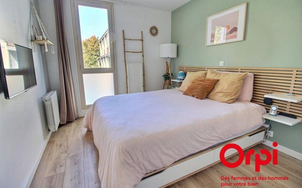 Appartement à vendre    3 pièces • 62,82 m2 Montigny-le-Bretonneux