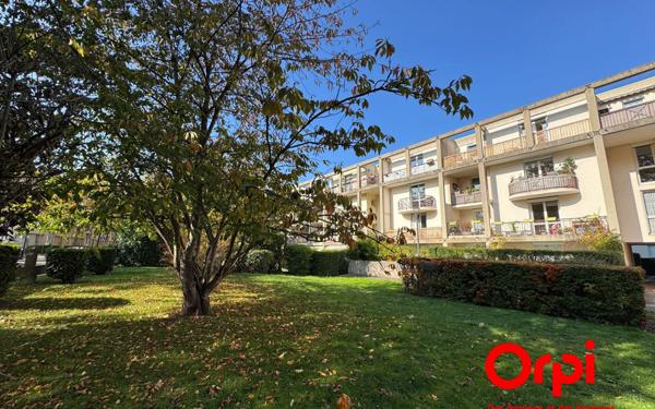 Appartement à vendre    3 pièces • 62,82 m2 Montigny-le-Bretonneux