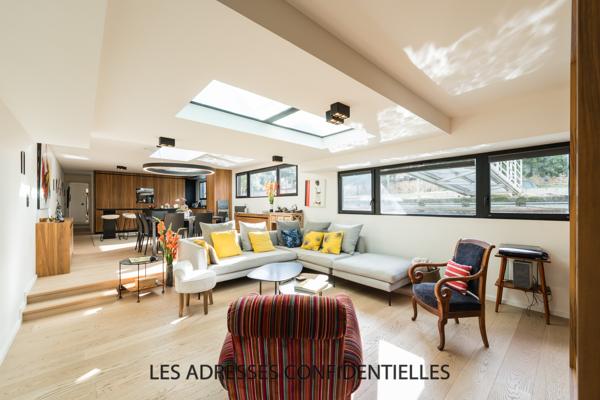 LYON 2 ème – UN LOFT D'EXCEPTION SUR L'EAU AU CŒUR DE LA VILLE