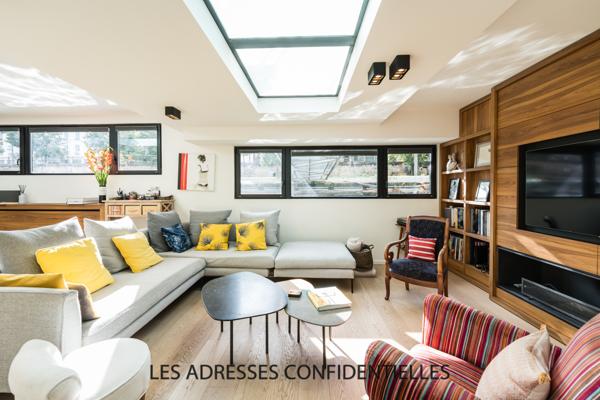 LYON 2 ème – UN LOFT D'EXCEPTION SUR L'EAU AU CŒUR DE LA VILLE