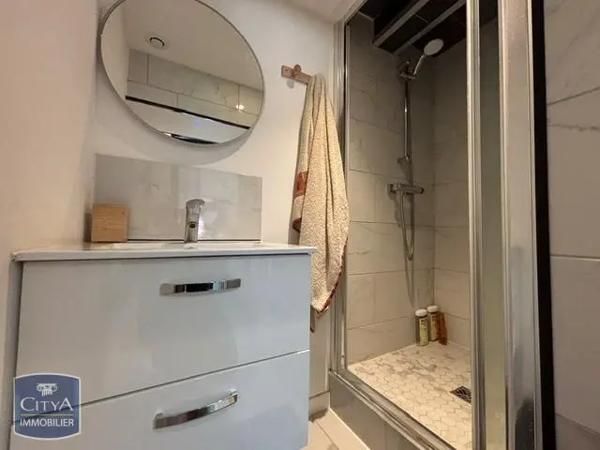 Appartement à louer 2 pièces 53.64m² Nancy (54000)